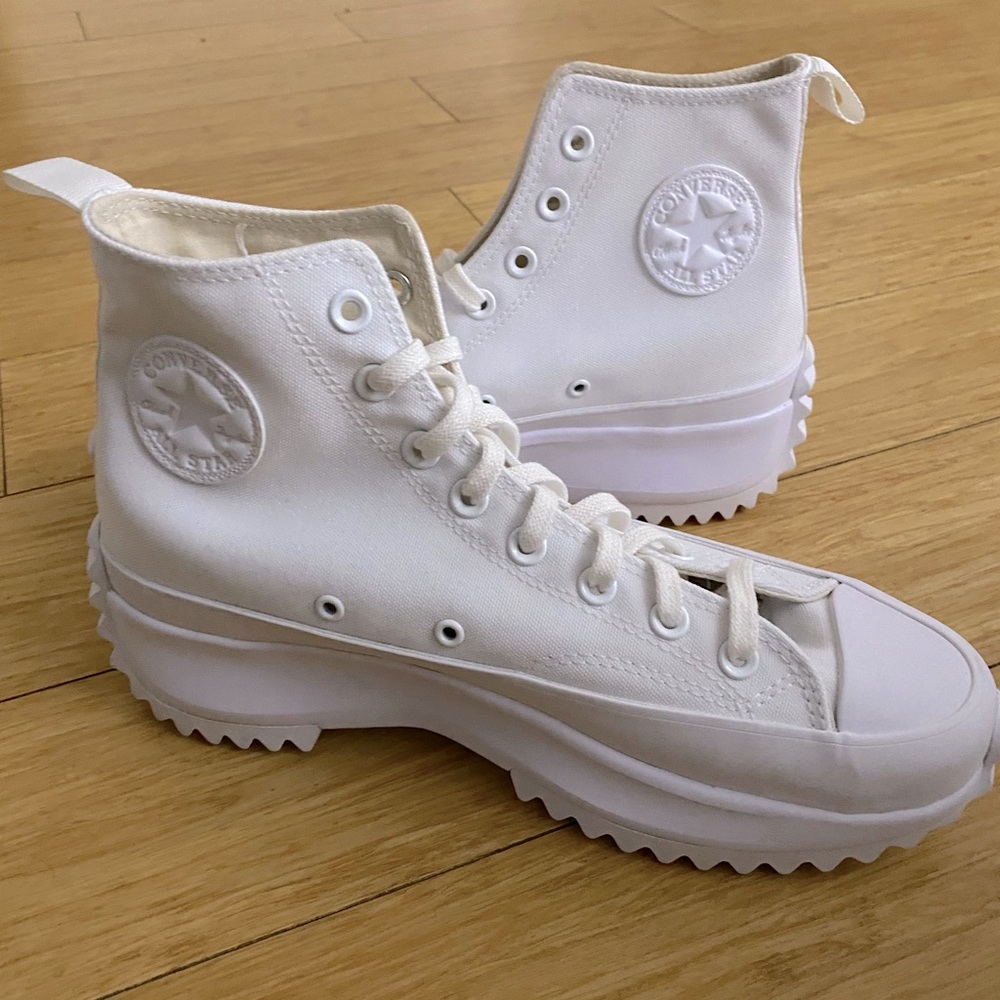 Converse Run Star Hike size 9 Men/10.5 Women